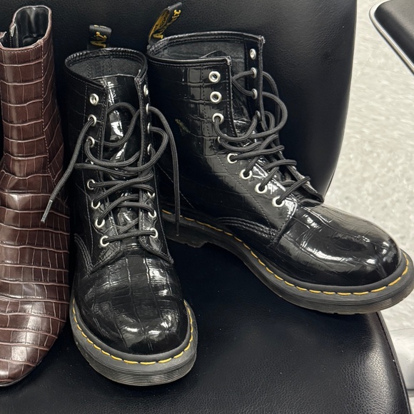 Dr. Martens Shoes - Dr Martens